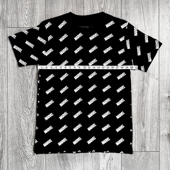 MARVEL Comics Logo All Over Print T-Shirt Size L Black Limited Edition Japan Y2k - Picture 9 of 11